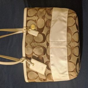 Coach signature tote